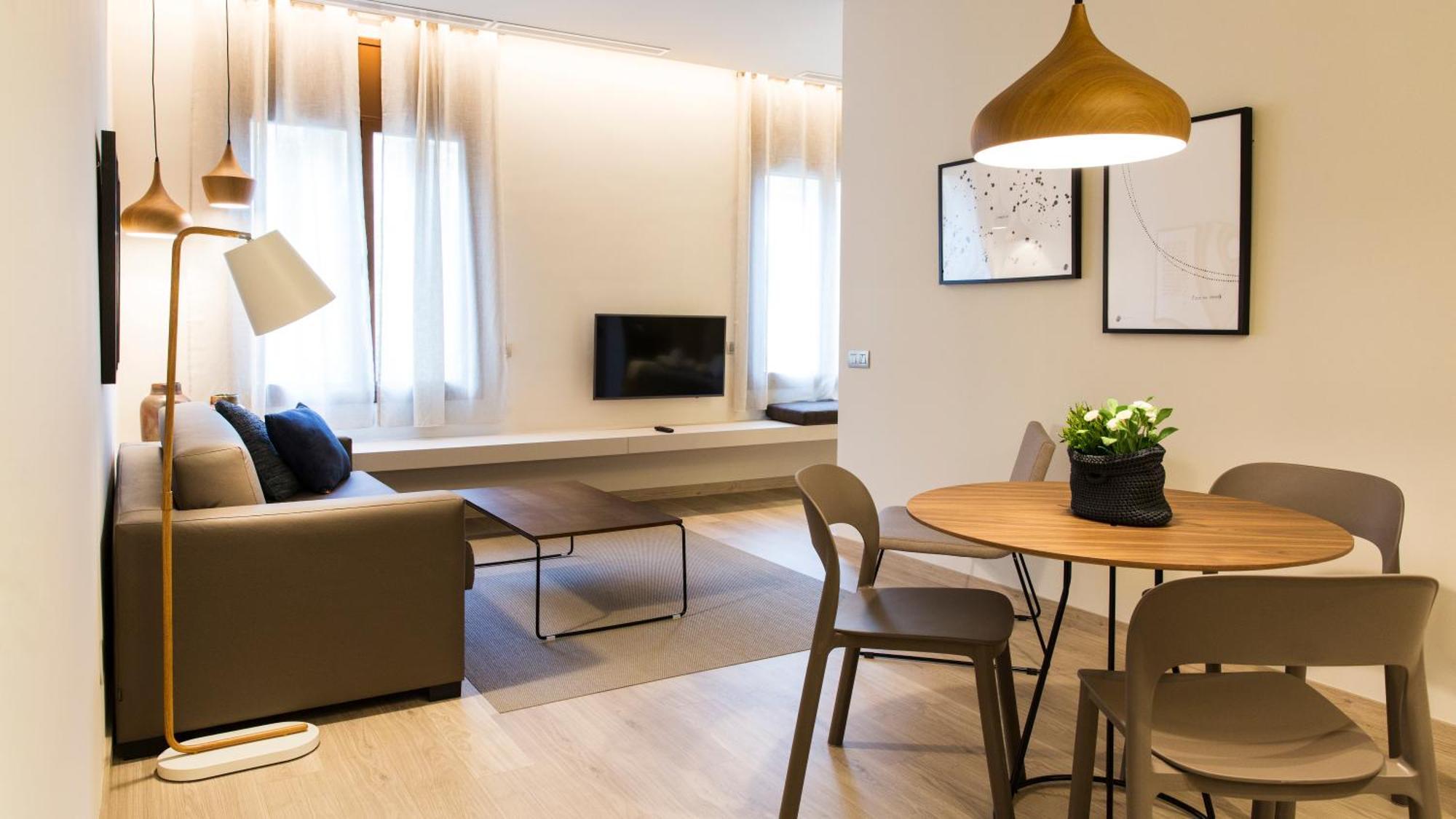 Fisa Rentals Ramblas Apartments Barcelona Bagian luar foto