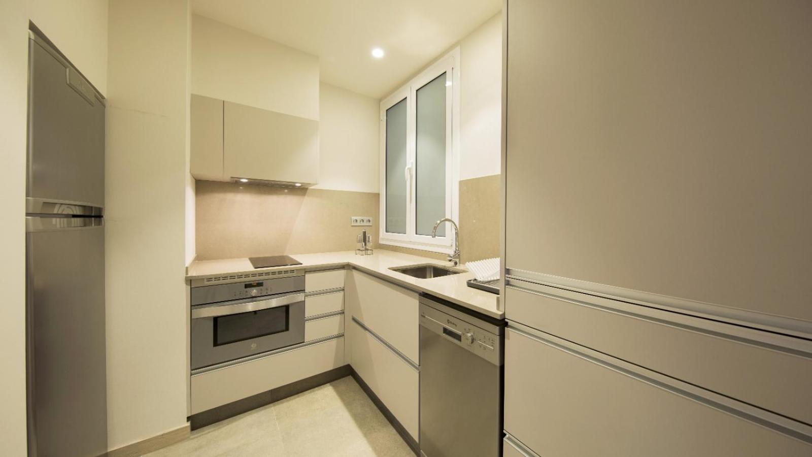 Fisa Rentals Ramblas Apartments Barcelona Bagian luar foto
